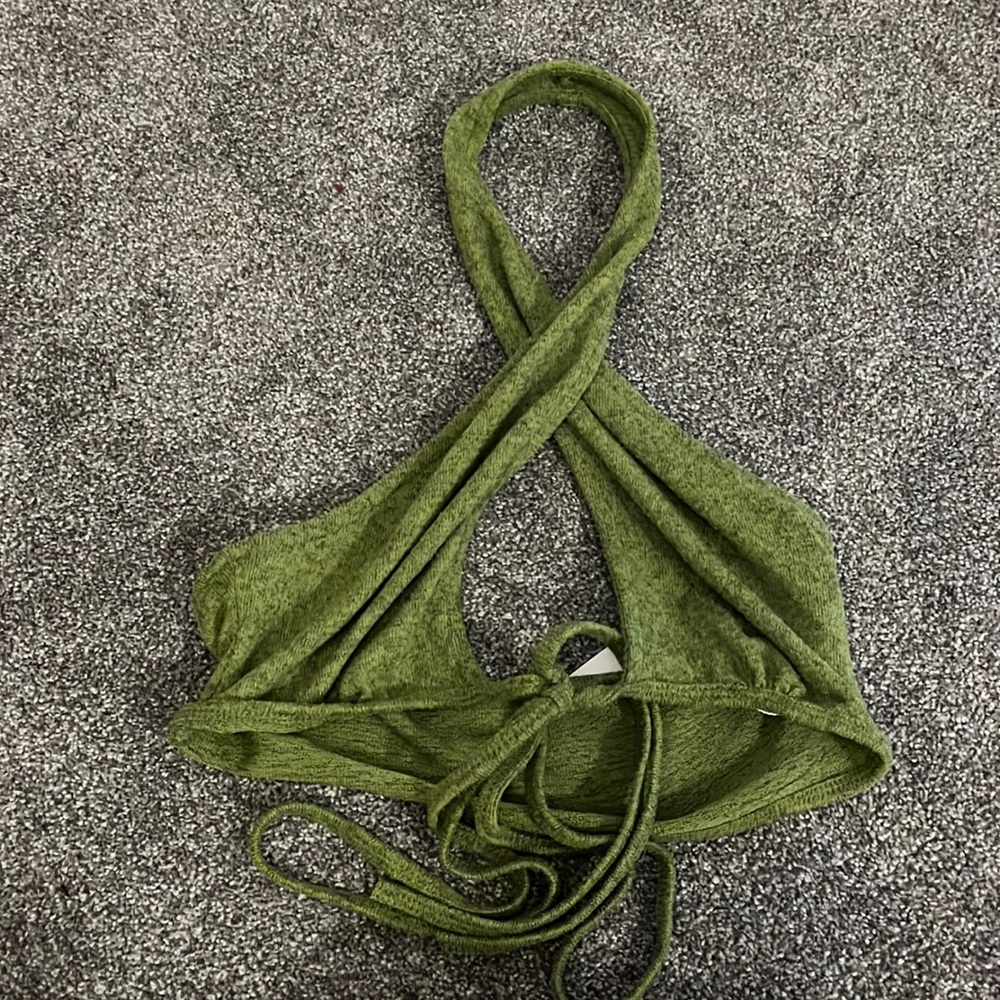 Green cross top. Size: small. Do my self brand. Green